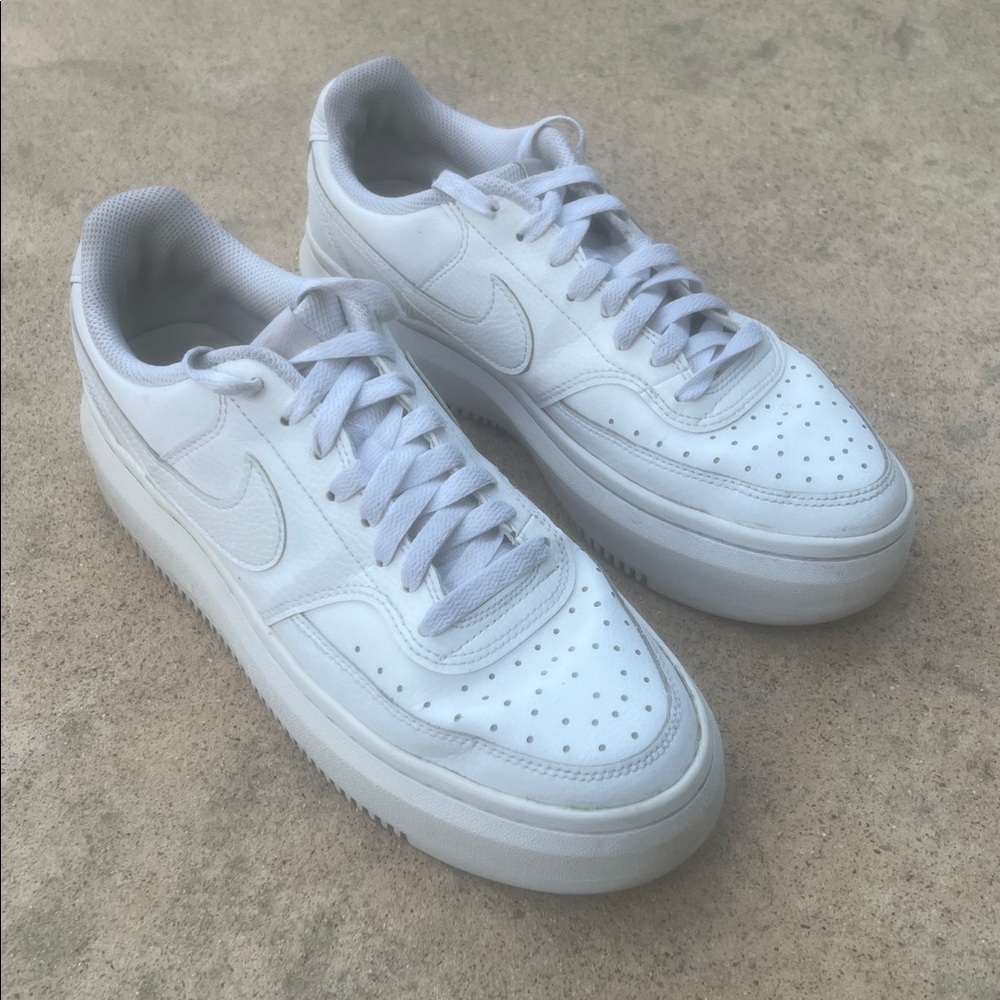 Nike Women's Court Vision Alta White Platform Sneaker Size 10